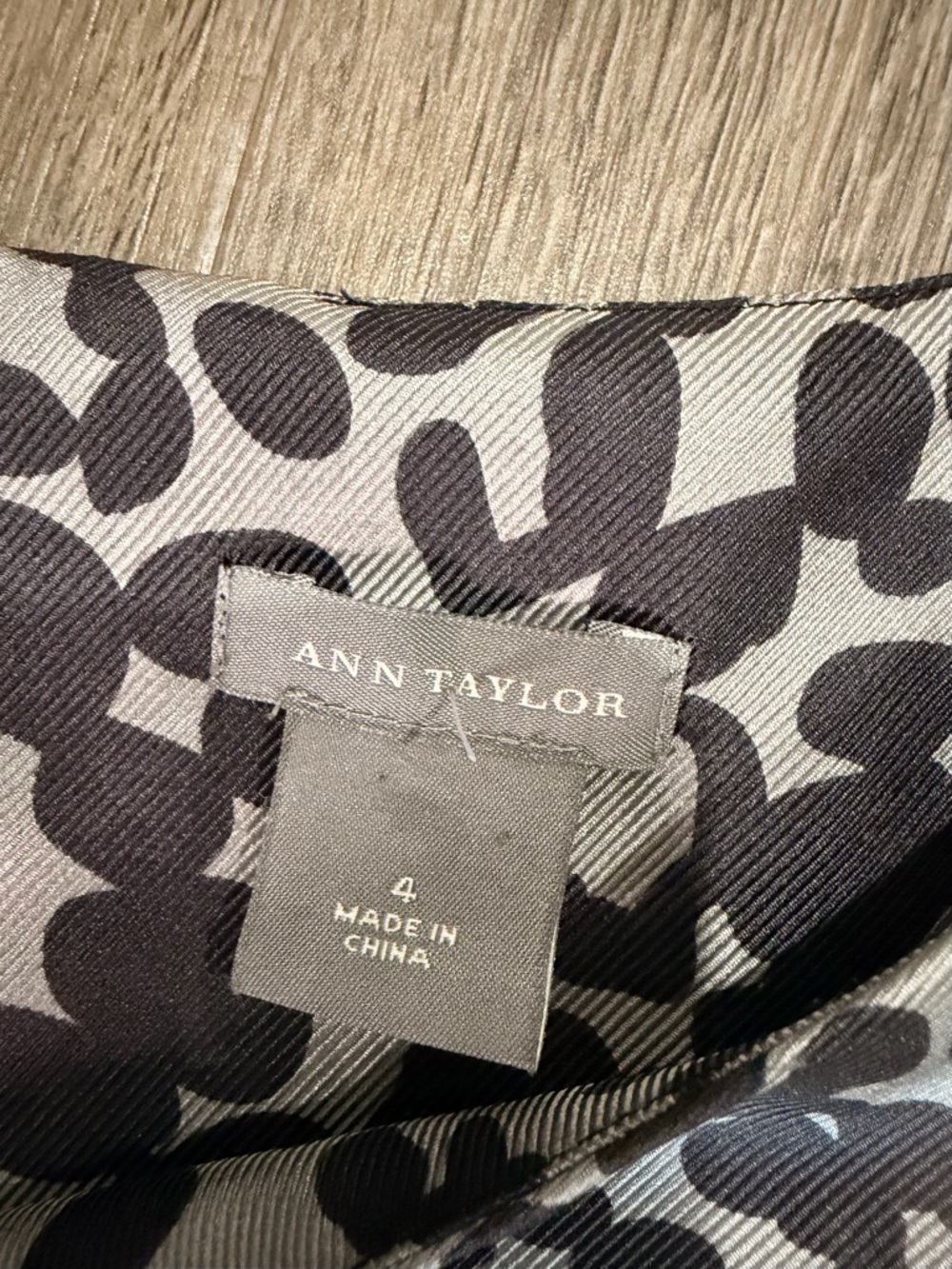 Ann Taylor Black and White Animal Print Sheath Dress - Picture 4 of 9